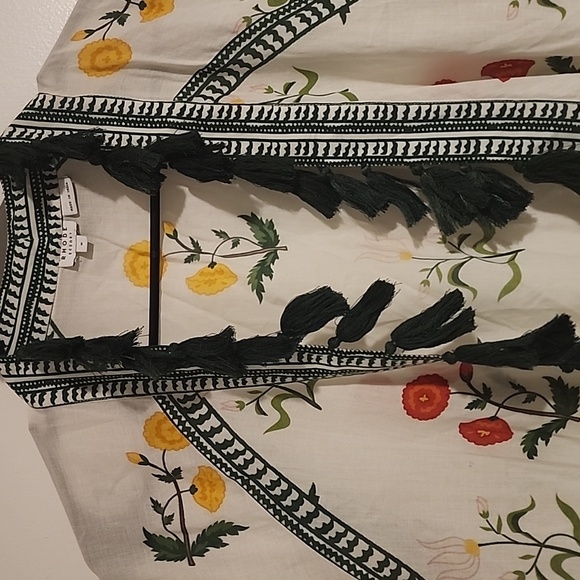 RHODE Floral Embroidered Kimono - White, Yellow, Red, Green - Picture 4 of 5